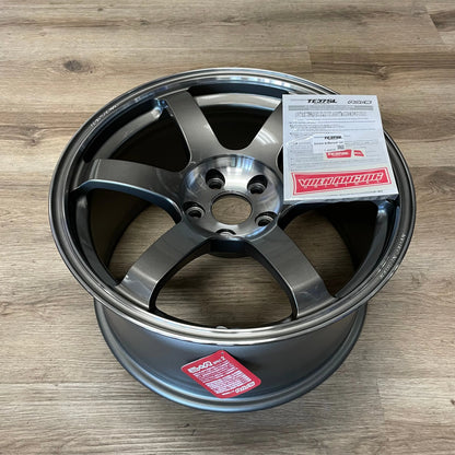 TE37 SAGA SL 17X9 +21 5X114.3 Pressed Graphite